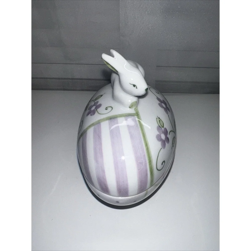 2 Piece Hand painted‎ Rabbit & Pansies Flower Trinket Dish w/ Lid